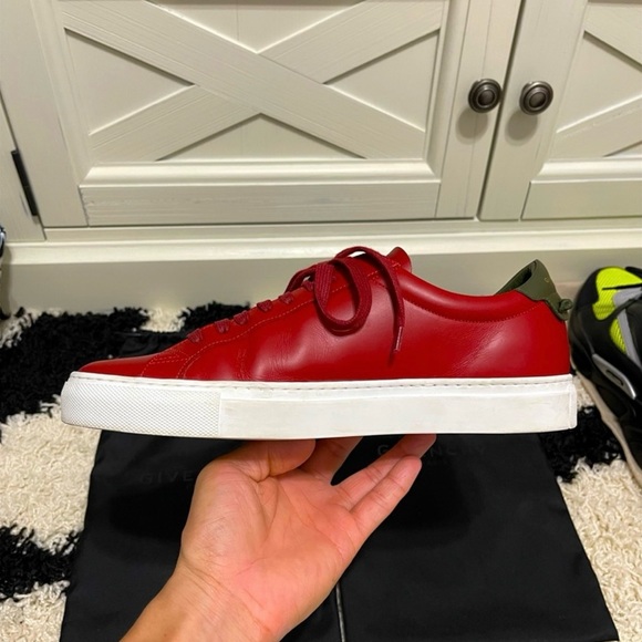 EUC Men’s Size 8 Givenchy Urban Street Leather Low-top Sneakers In Red/Green - Picture 5 of 13